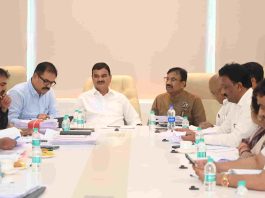 आ. मुनगंटीवार यांच्या पुढाकाराने कृषी निविष्ठा विक्रेत्यांच्या अडचणींना मोठा दिलासा
