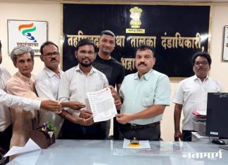 शाळांमध्ये बालभारती आणि एन.सी.इ.आर.टी. ची पुस्तके बंधनकारक करा !